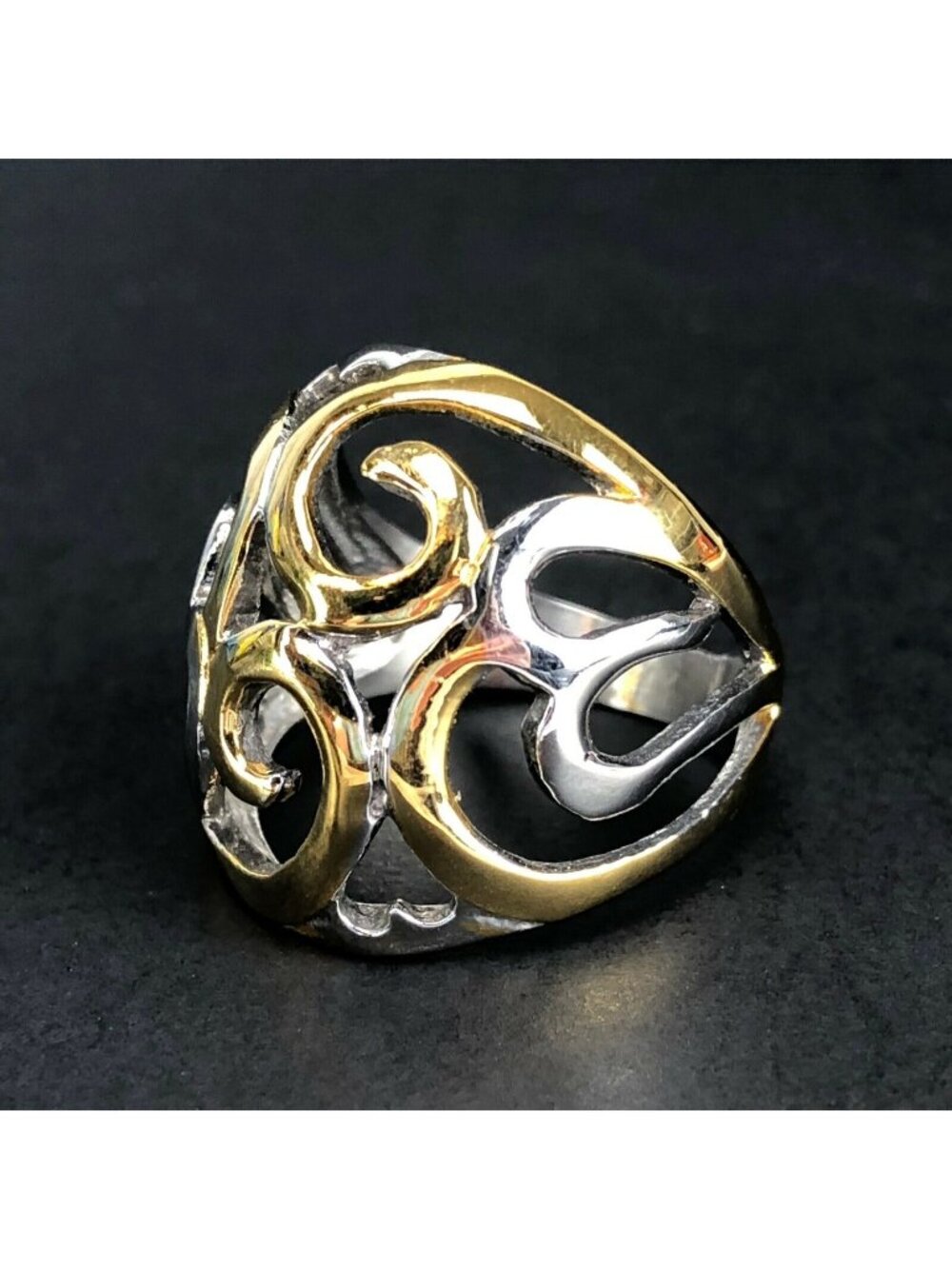 Spikes Duel Tone Ring with Hearts Silver and Gold Tone Size 8.5